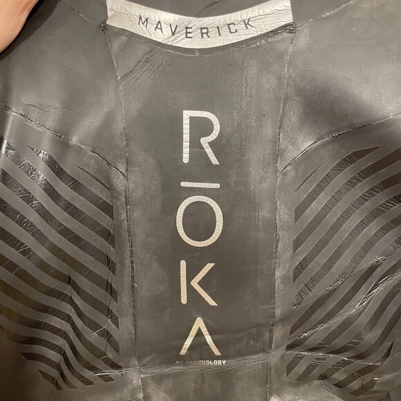 NWT - ROKA Women's Maverick Comp II Wetsuit - Women's Large - Black/Silver - Picture 8 of 9